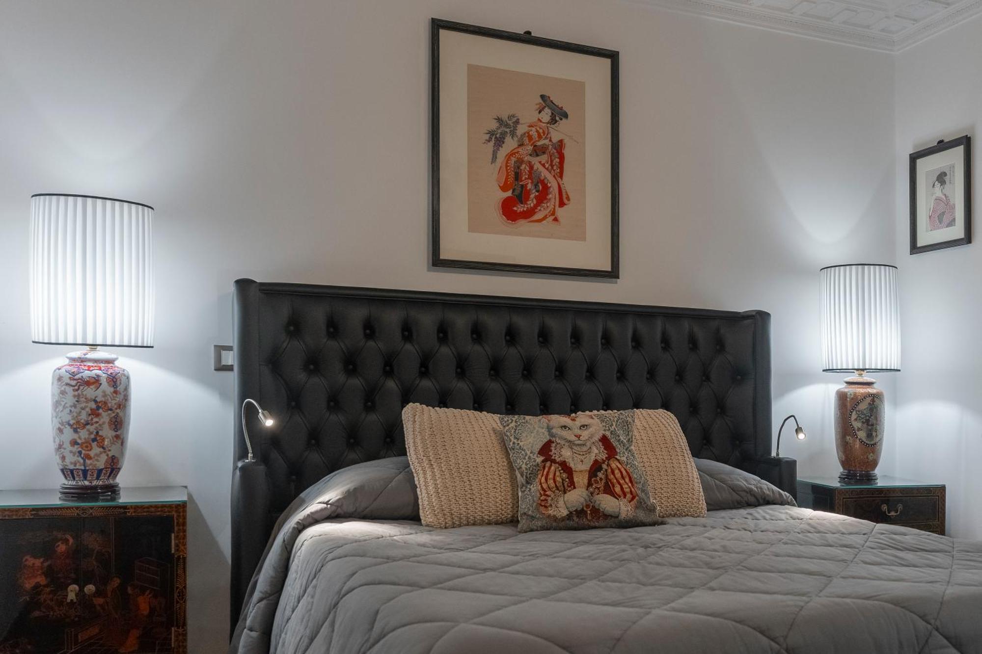 Отель Regal House Roma Capucci 6 Экстерьер фото